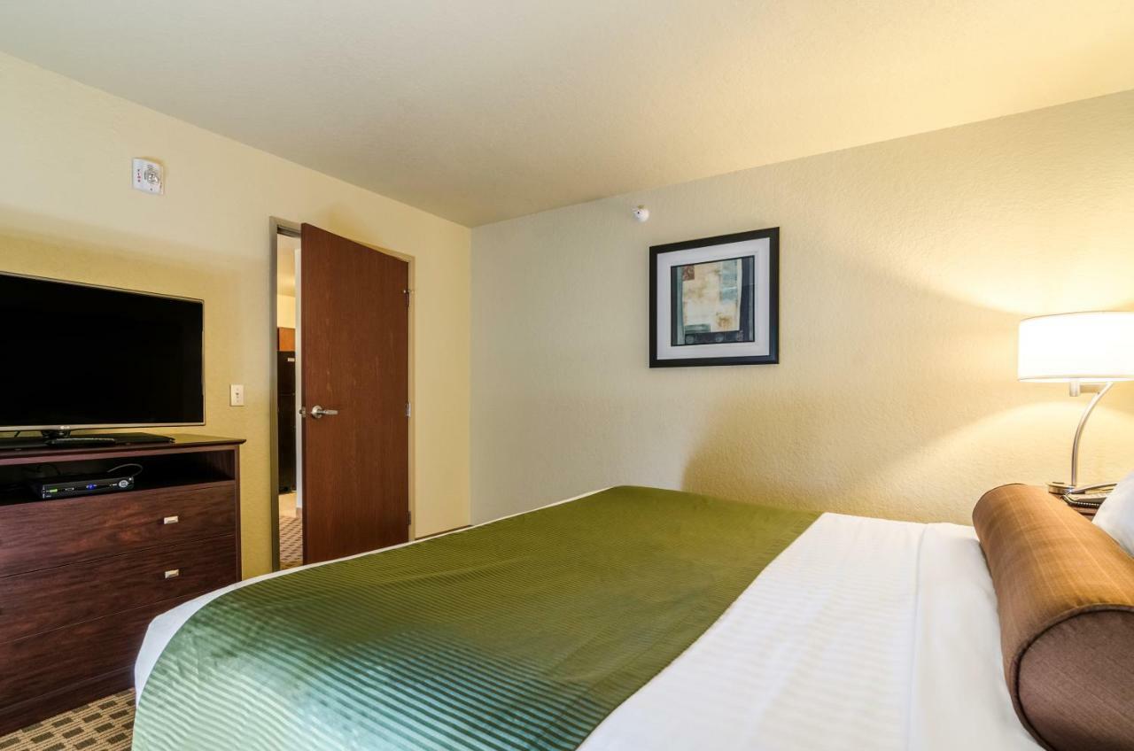 Cobblestone Inn&Suites - Eaton Extérieur photo