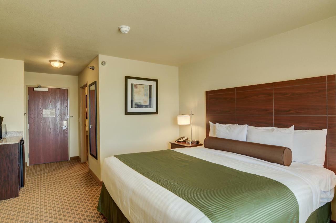 Cobblestone Inn&Suites - Eaton Extérieur photo