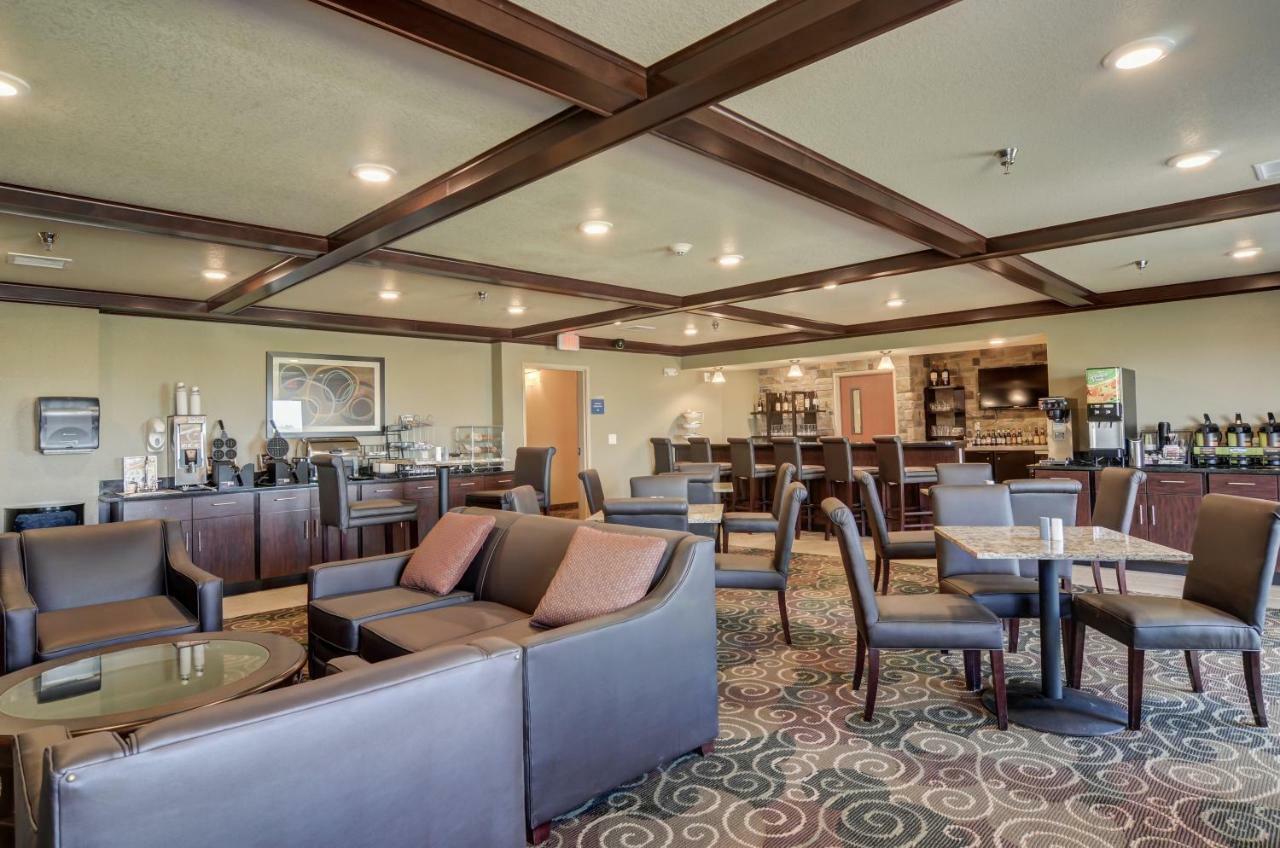 Cobblestone Inn&Suites - Eaton Extérieur photo